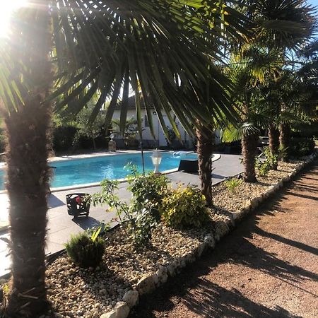 Villa Bergerac Avec Piscine Exteriér fotografie