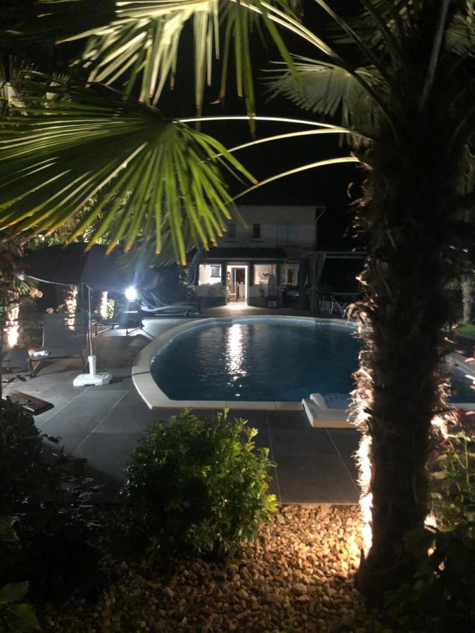 Villa Bergerac Avec Piscine Exteriér fotografie